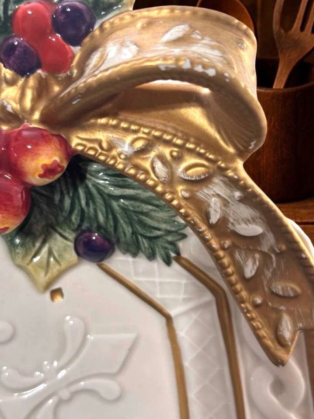 Fitz & Floyd Fine Ceramic Christmas Serving/Canape Plate Octagonal Snowy Woods - Picture 3 of 7